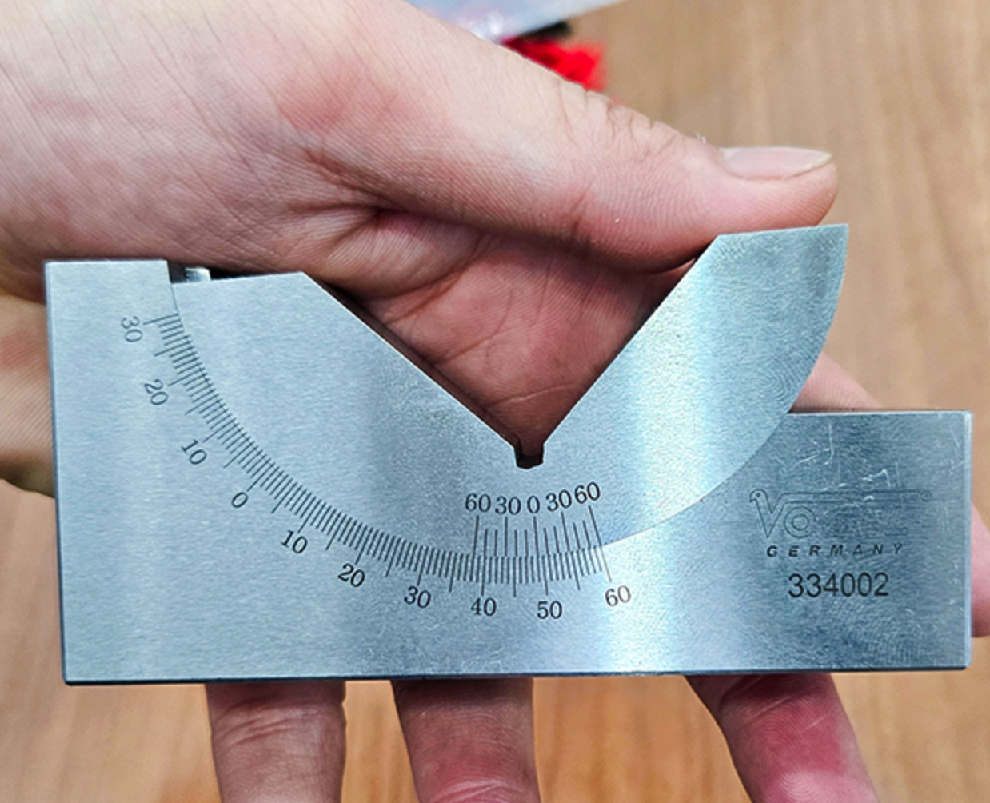 Khối V điều chỉnh góc Vogel - Ảnh 2